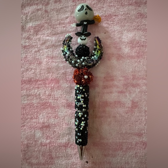 Handcrafted Pen-Jack Skellington (Glow in the dark) - Picture 2 of 3